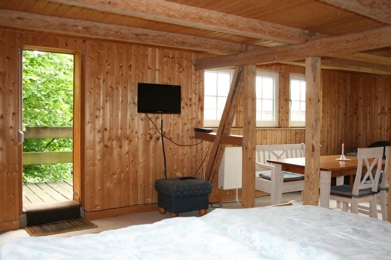 Apartments Cafe Brennnessel Veltheim Bagian luar foto