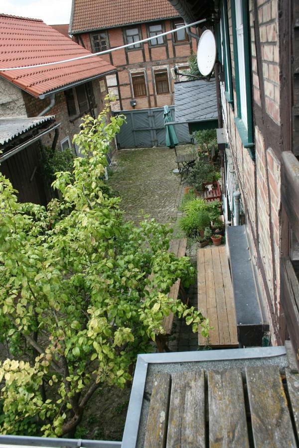 Apartments Cafe Brennnessel Veltheim Bagian luar foto